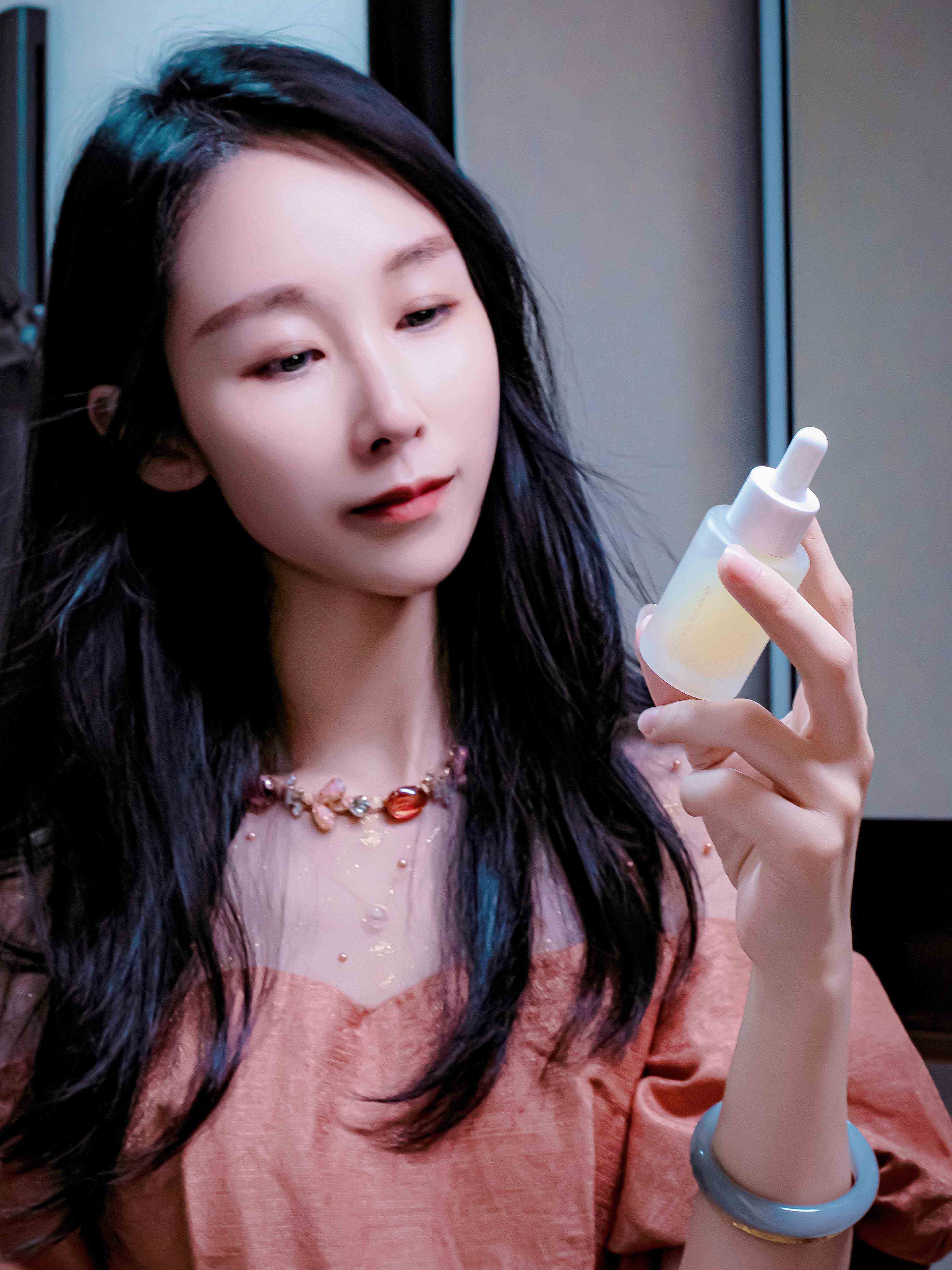 凝香·植萃脸部精华液
